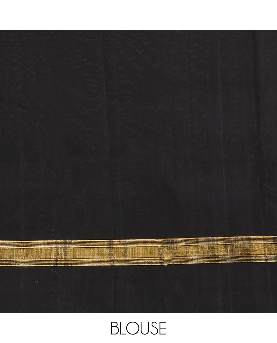 Beige checked Kanchipuram silk saree, contrast thazampoo rekku border of zari designs, and pallu of pillaiyar mokku designs - Image 6