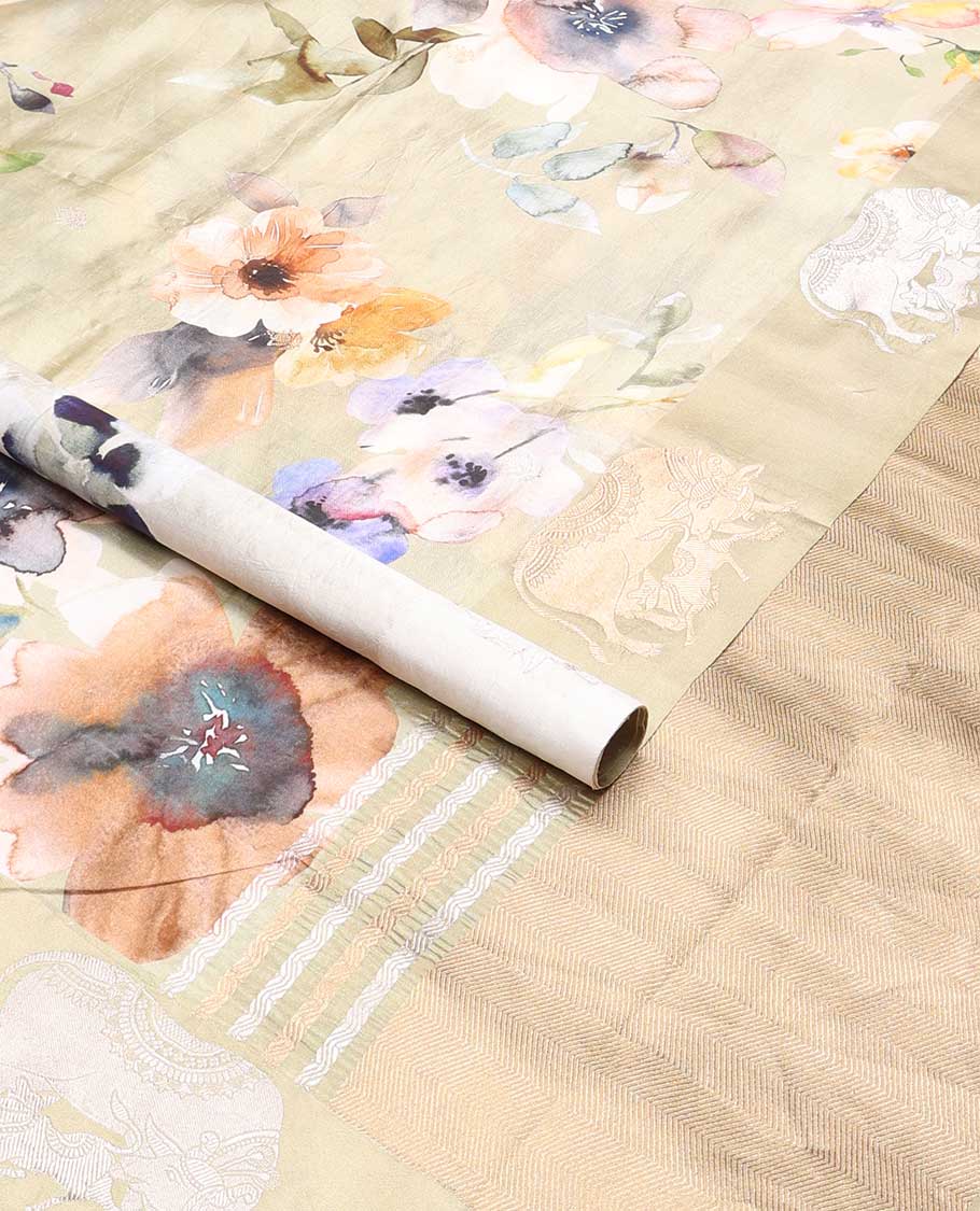 Beige floral design raw mango silk saree with contrast pichwai style border & vanki design pallu - Image 3