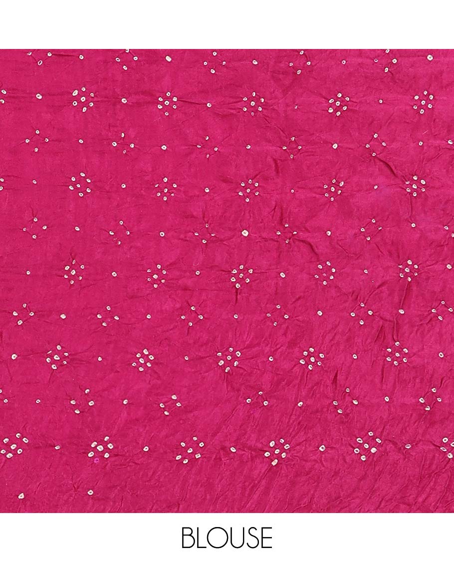 Beige scallop printed bandhani silk saree, contrast bandhani dotted border, and dots enclosed thick zari checked pallu - Image 3