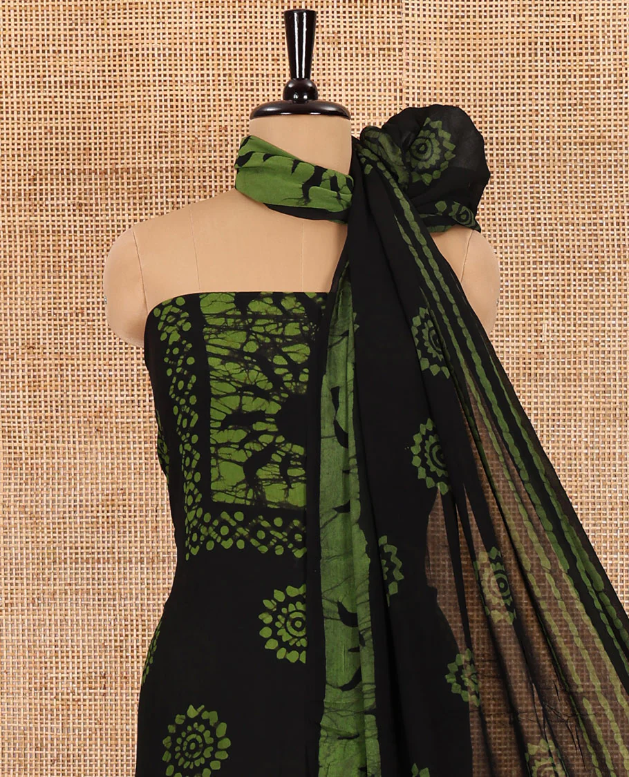 Black and green material chudidar set, sun brust and chakra motifs hand block printed Viscose georgette top, contrast bottom, and hand block printed viscose georgette dupatta - Image 3
