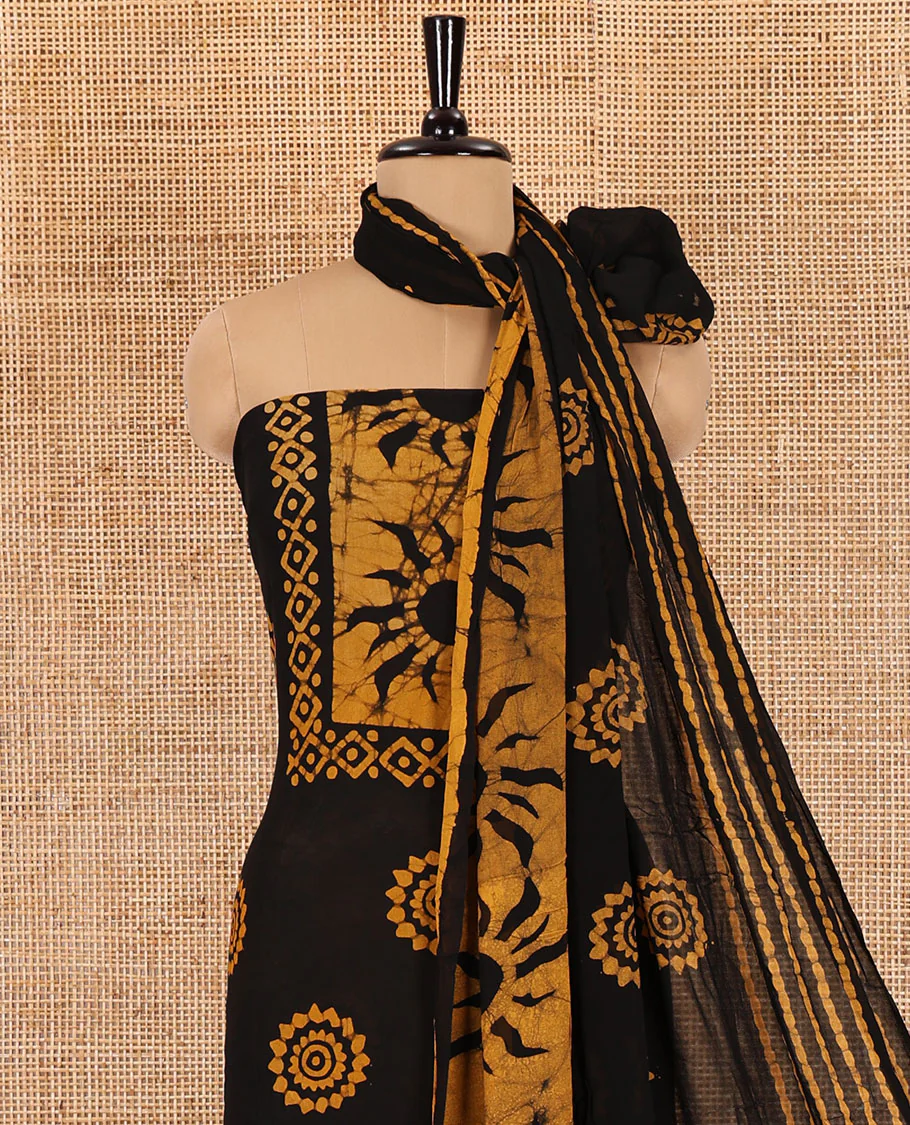 Black and mustard material chudidar set, sun brust and chakra motifs hand block printed Viscose georgette top, contrast bottom, and hand block printed viscose georgette dupatta - Image 3