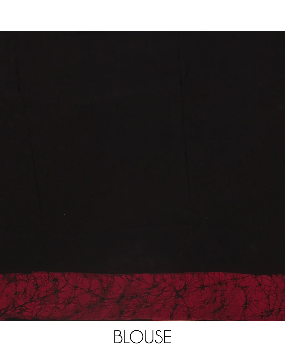 Black and purple plain georgette saree, batik printed border, batik printed checked pallu, and a matching blouse - Image 3