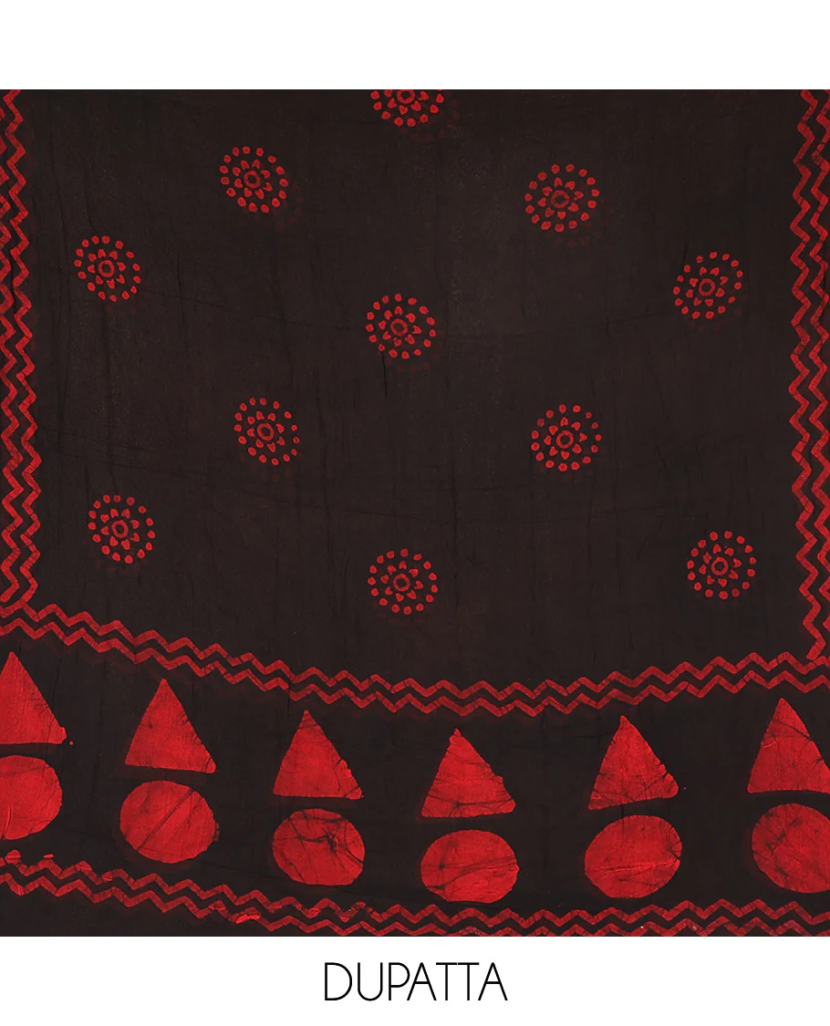 Black and red viscose georgette material churidar set, geometric shapes batik hand block printed top, plain bottom, and batik hand block printed dupatta - Image 2