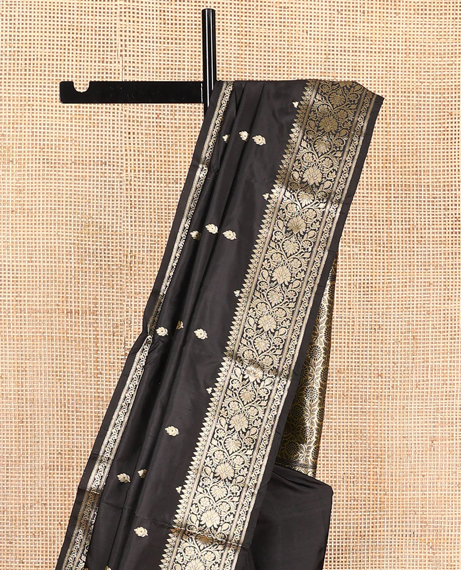 Black buttas kathan silk saree, traditional zari design border, and floral jaal pallu - Image 4