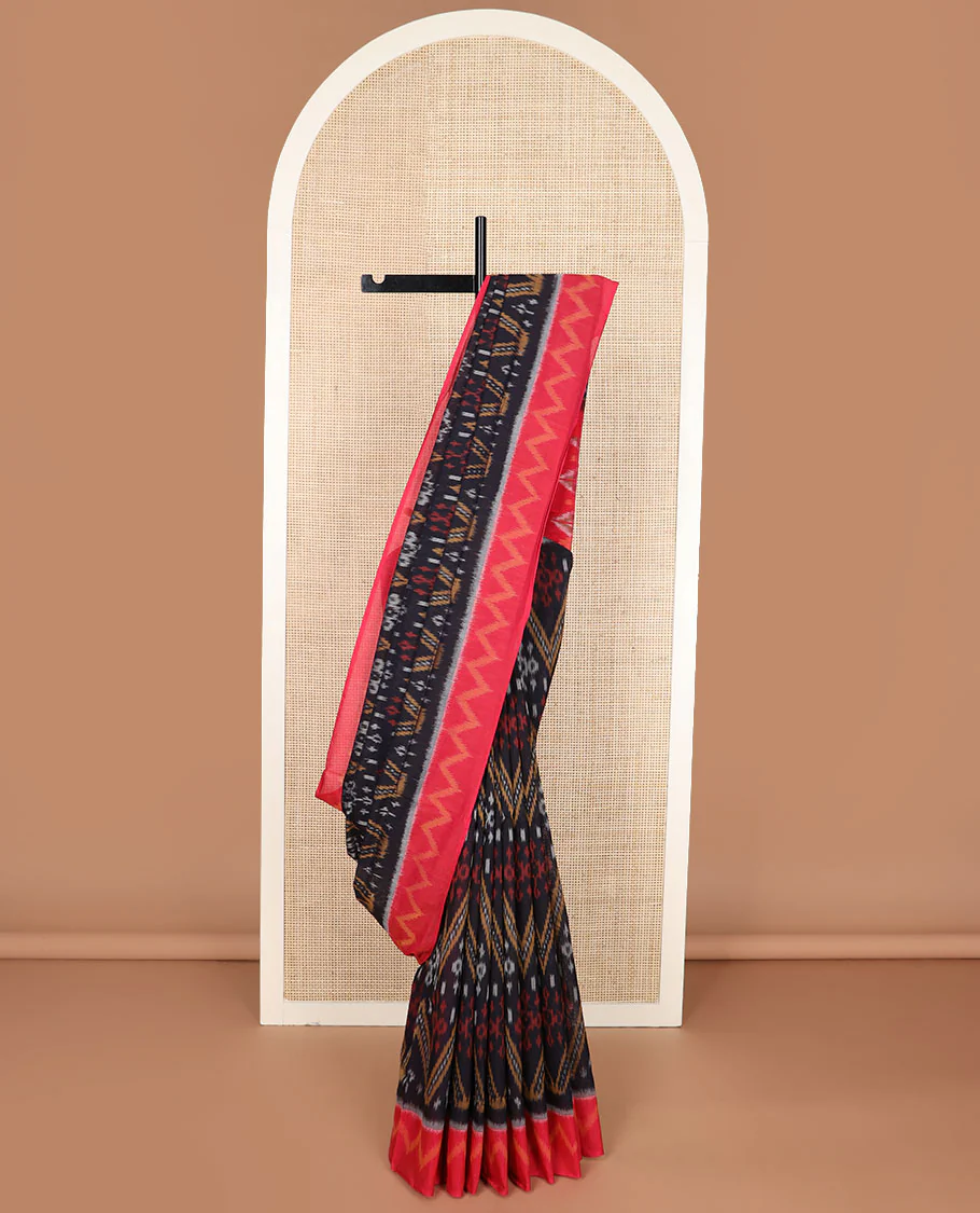 Black chevron design Pochampally cotton saree, contrast chevron design border & geometric patterned pallu