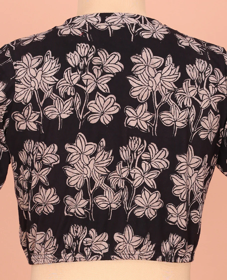 Black Cotton Readymade Blouse Subtly Sparked with All-Over Floral Print, Featuring a Front Leaf-Neck, a Closed Back Neck, and Elbow Sleeves - Image 4