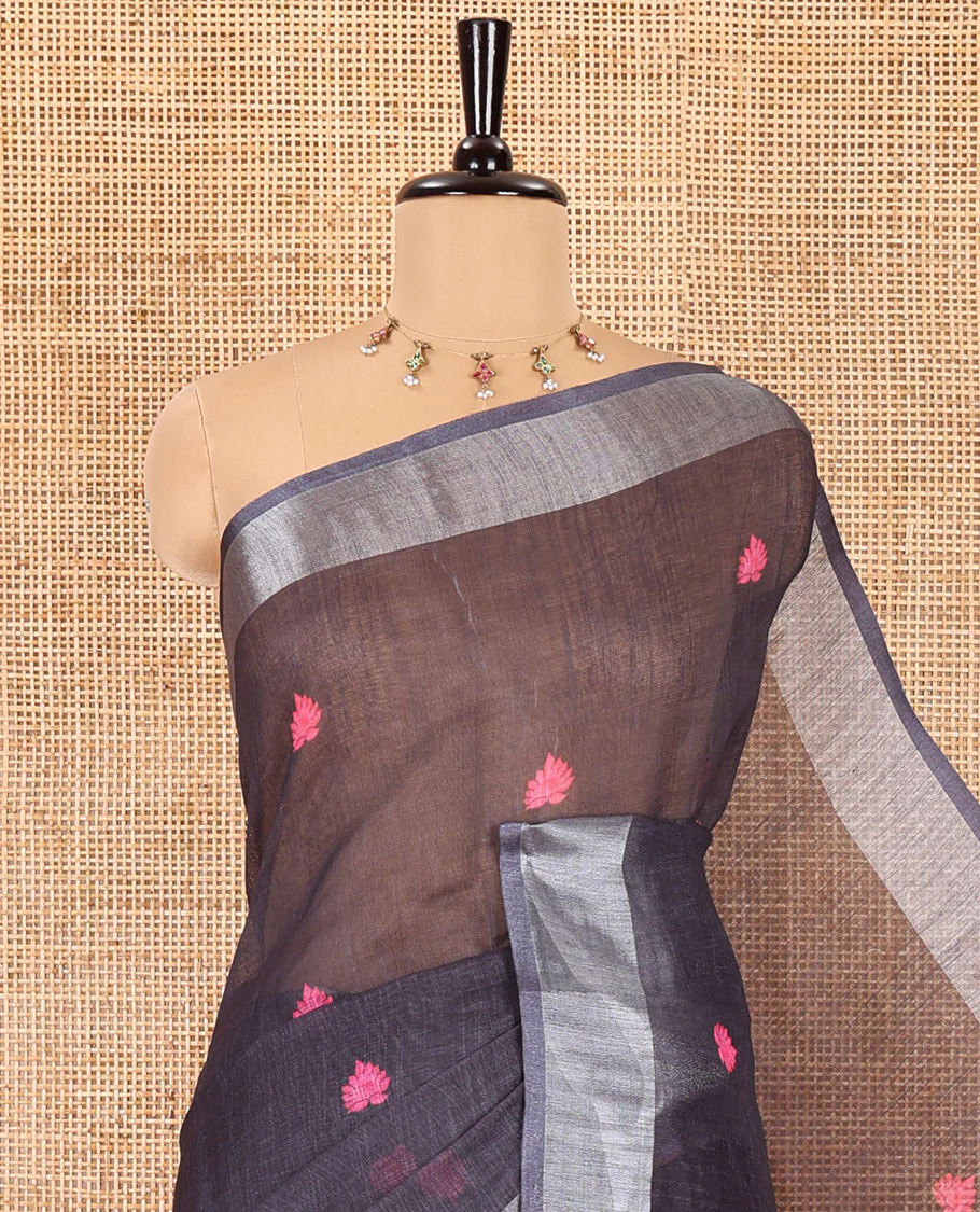 Black floral buttas printed linen cotton saree, zari border, contrast kalamkari floral vine printed pallu, and kalamkari floral vine printed blouse - Image 2