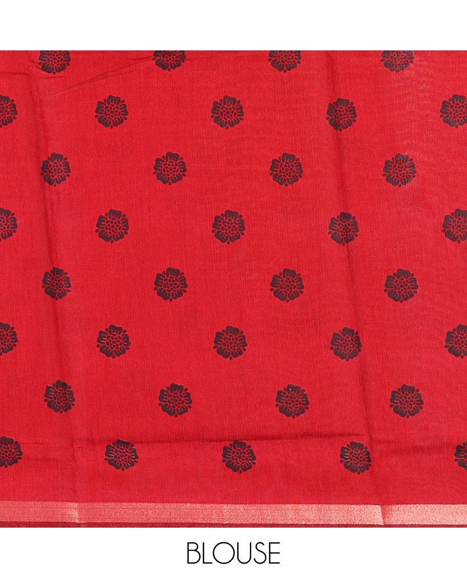 Black human figurines printed muslin cotton saree, contrast floral-peacock printed border of piping work, kalamkari printed pallu, and a contrast blouse of flower motifs print - Image 4