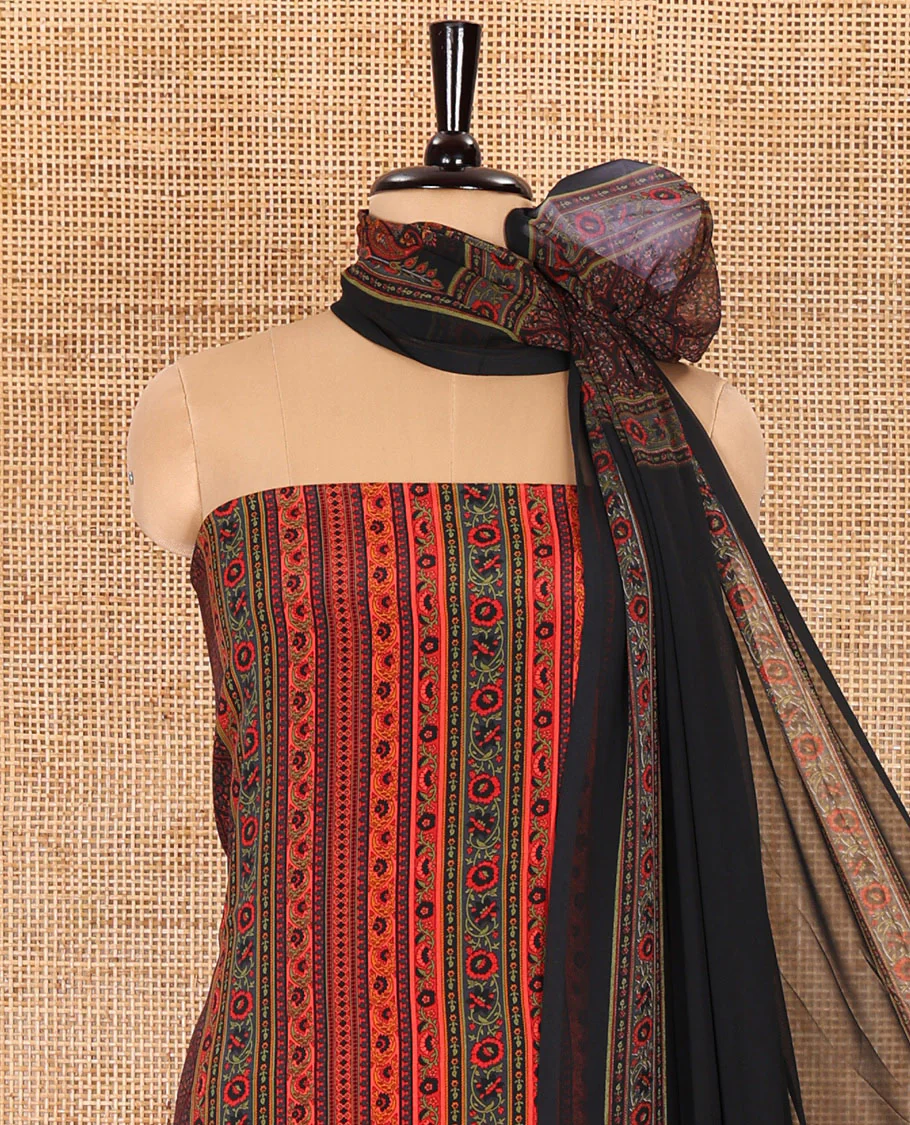 Black material chudidar set, floral-printed Italian crepe top, a plain bottom, and a floral and ogee-patterned printed georgette dupatta - Image 3