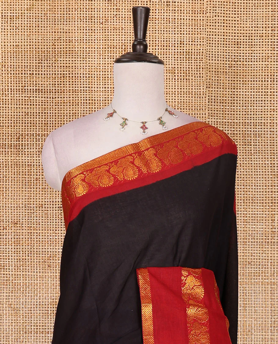 Black plain sungudi cotton saree, contrast annam motifs, gold zari woven border, zari striped, and zari design contrast blouse - Image 3