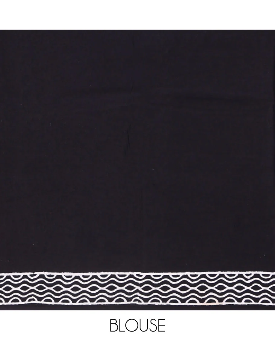 White sparrow motifs hand block printed soft mul cotton, block printed geometric border, intricate motifs printed pallu, and a contrast plain blouse - Image 4