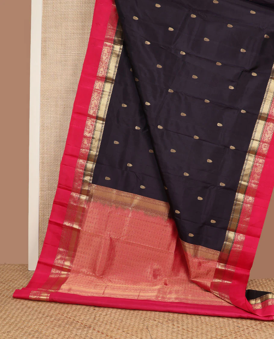 Black zari buttas Vasundhara silk saree, contrast border of diamond, mayil kann, muthu & yaali design & jaal pallu - Image 3