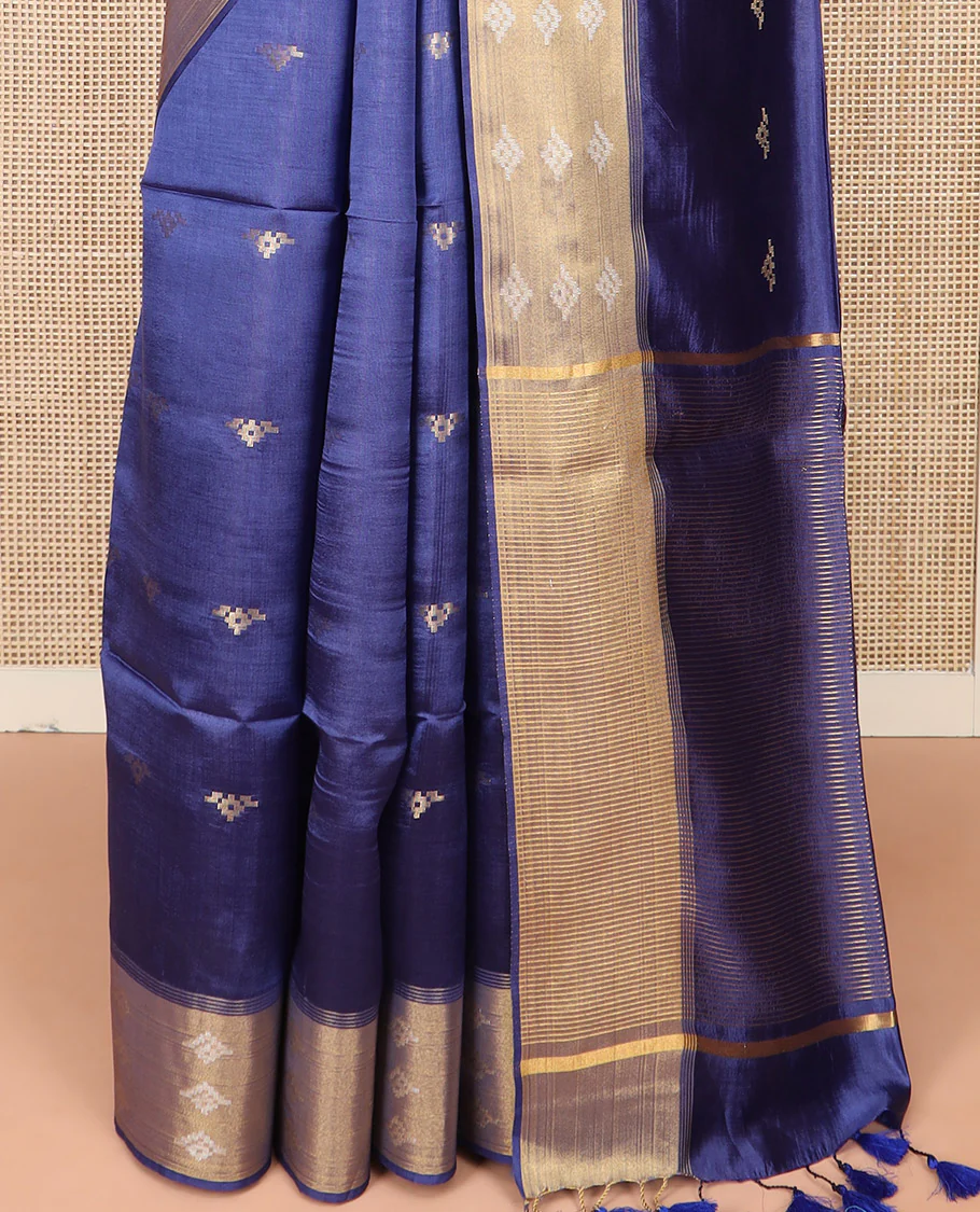 Blue Banana Pith Saree Elegantly Framed with Zari Buttas, Meticulously Crafted Border with Zari Designs, Gleaming Zari Stripes Woven Pallu, and Paired with a Matching Plain Blouse - Image 4