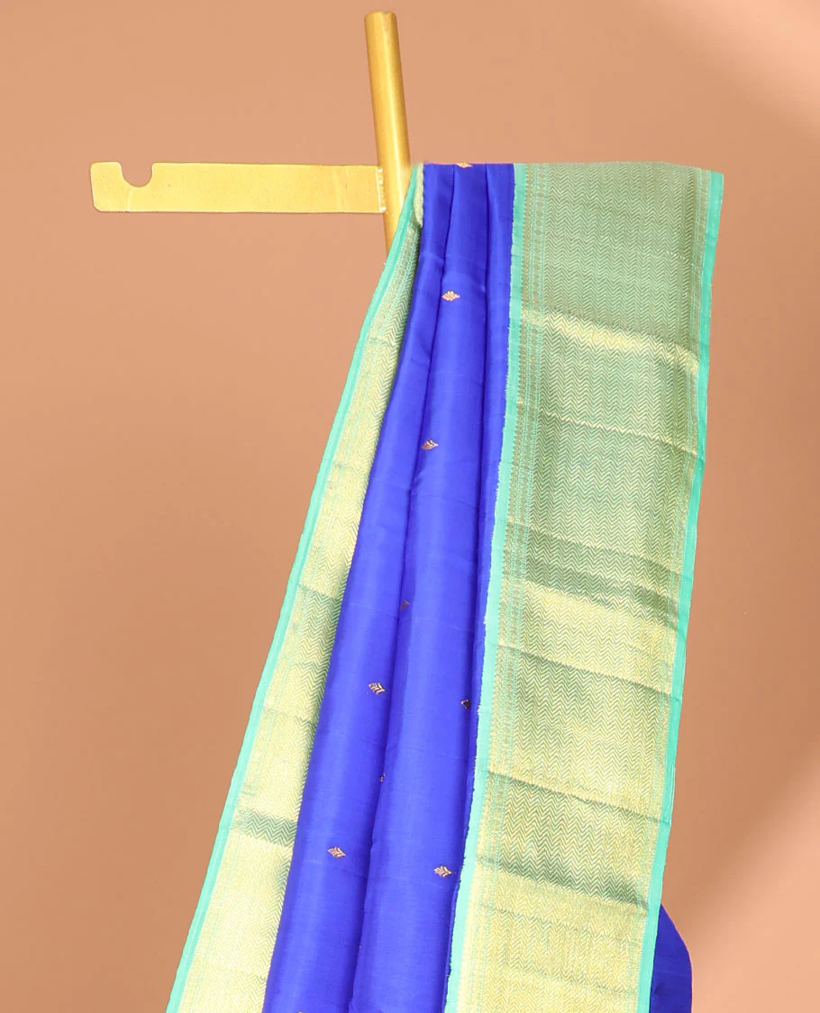 Blue buttas kancheepuram silk saree with contrast korvai intricate zari design & striped zari design pallu - Image 3
