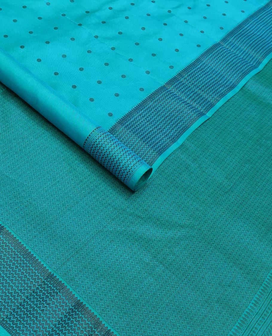 Blue buttas Vasundhara silk saree, thread border of thilakam,muthu & vanki designs & jaal pallu - Image 2