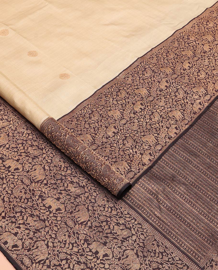 Blue checked Kanchipuram designer saree, big marigold floral motifs woven border, and intricate pallu - Image 2