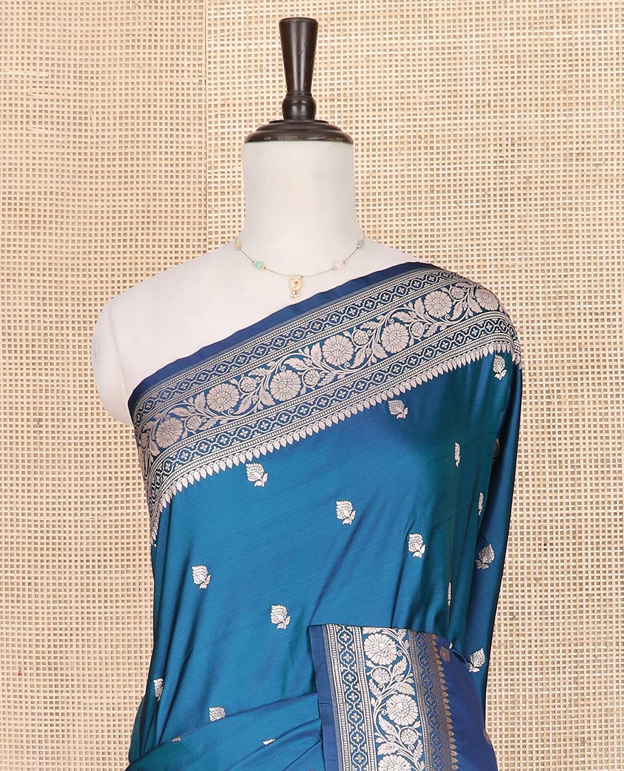 Blue floral buttas mushru silk saree, floral-creeper design zari border, and jaal pallu - Image 3