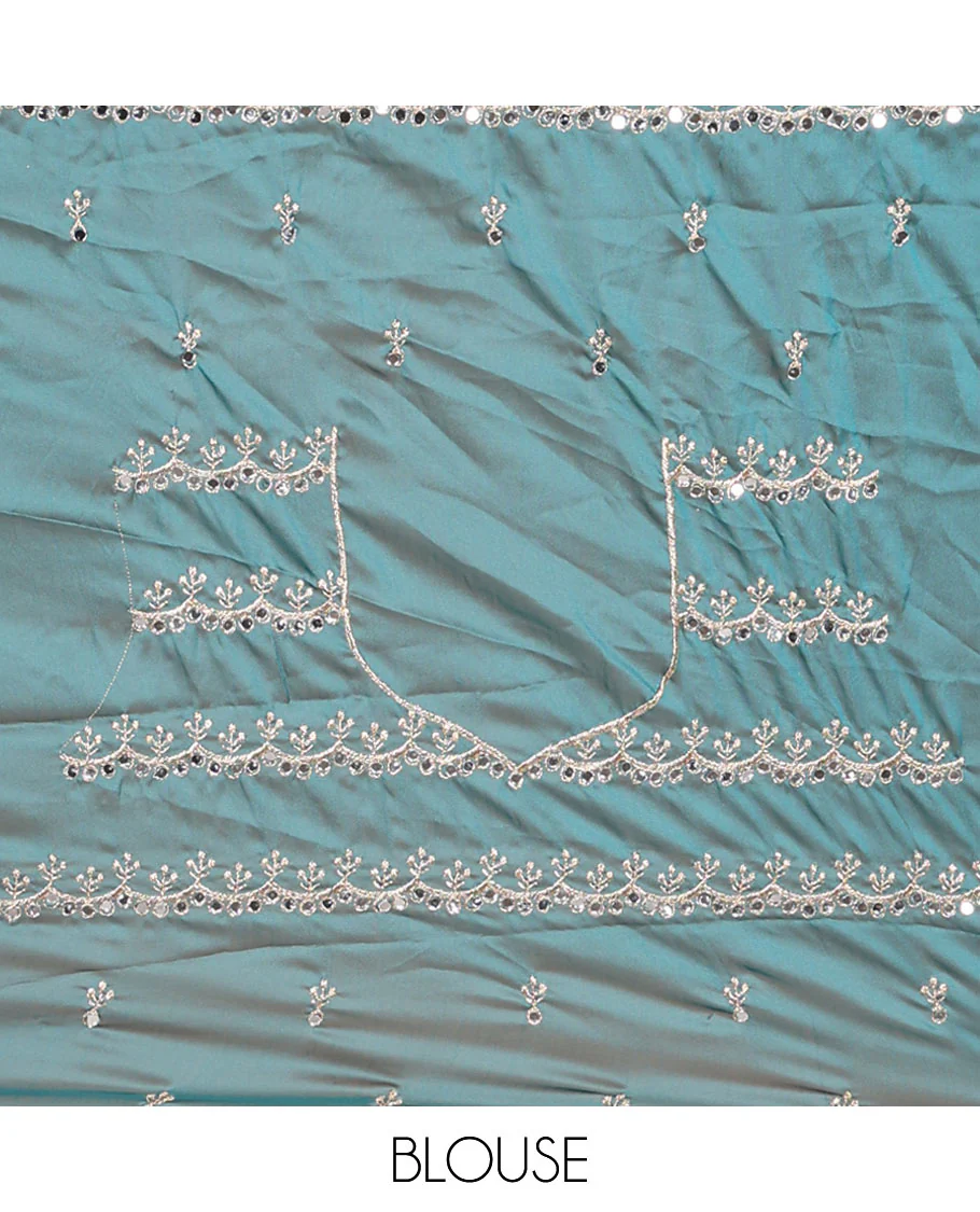 Blue floral motifs embroidered rangoli chiffon saree with mirror work border, embroidered pallu, and a contrast intricate scallop design embroidered blouse - Image 4