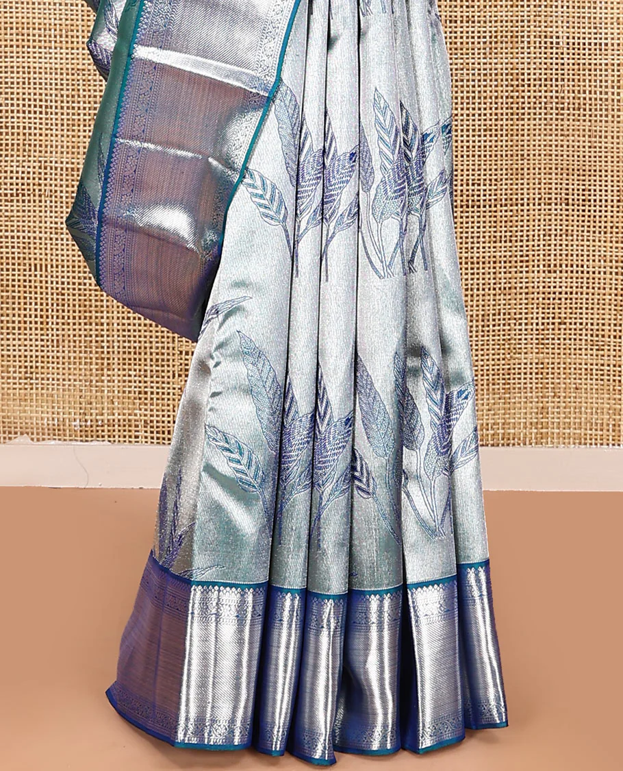 Blue jacquard kanchipuram silk saree, zari border of kodi visiry designs, and intricate pallu - Image 4