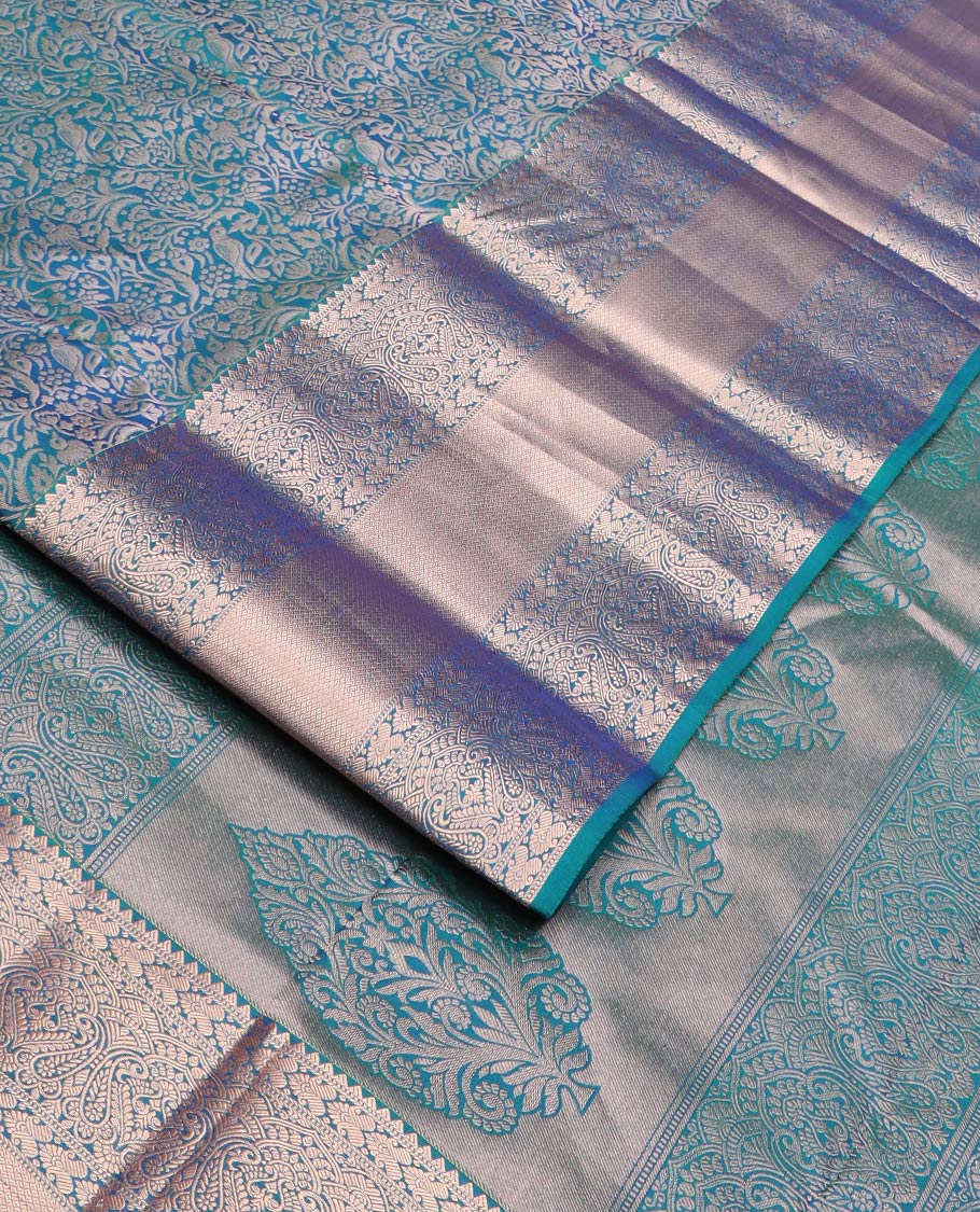 Blue jacquard Kanchipuram wedding silk saree, zari border of rekku, muthu, manga, and mayil kan designs, and intricate zari pallu - Image 2
