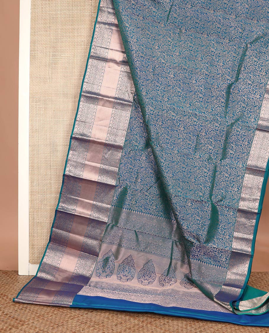 Blue jacquard Kanchipuram wedding silk saree, zari border of rekku, muthu, manga, and mayil kan designs, and intricate zari pallu - Image 3