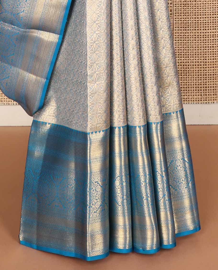 Blue jacquard tissue silk saree, self-pallu of jaal & mayil chakram & zari border of thilakam mokku, neli kathir, jaal & chakram designs - Image 5