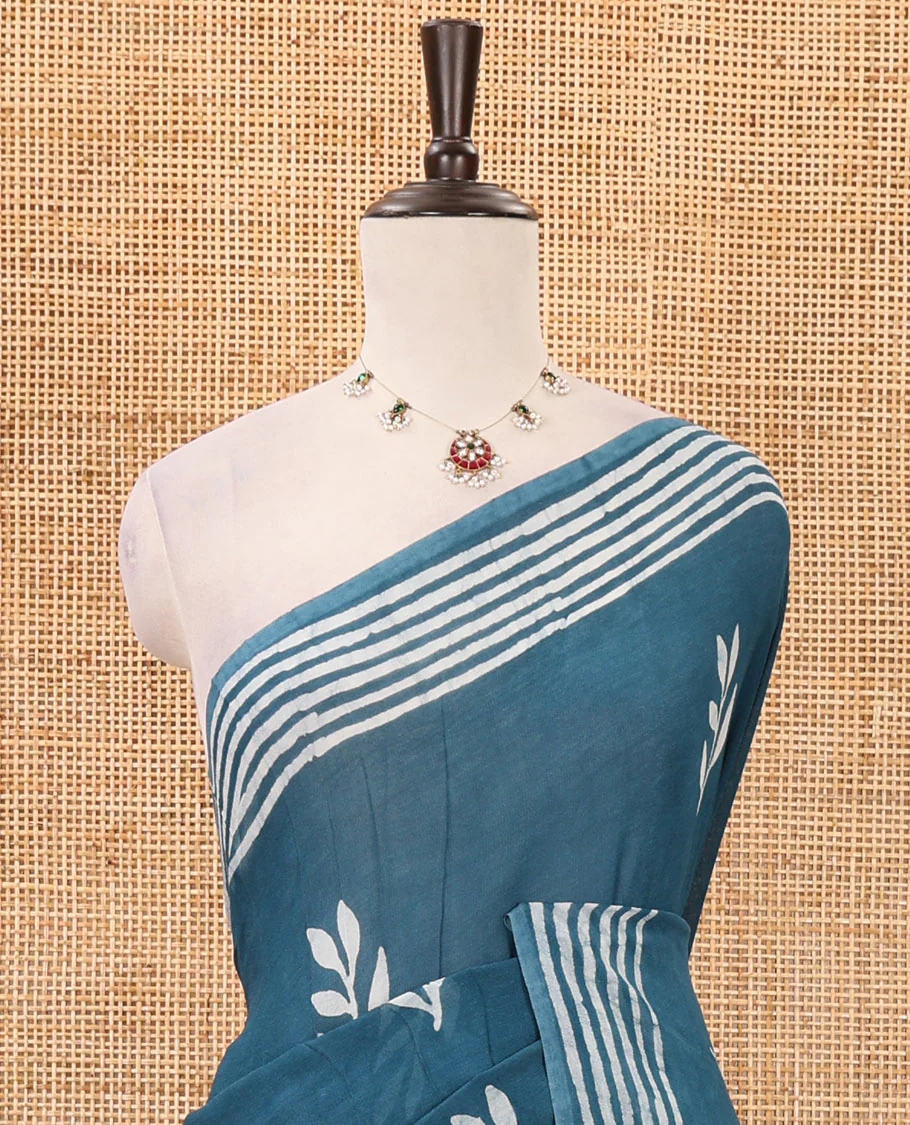 Blue leaf batik printed georgette saree, batik-printed striped border, floral-geometric batik printed pallu & batik printed blouse - Image 3