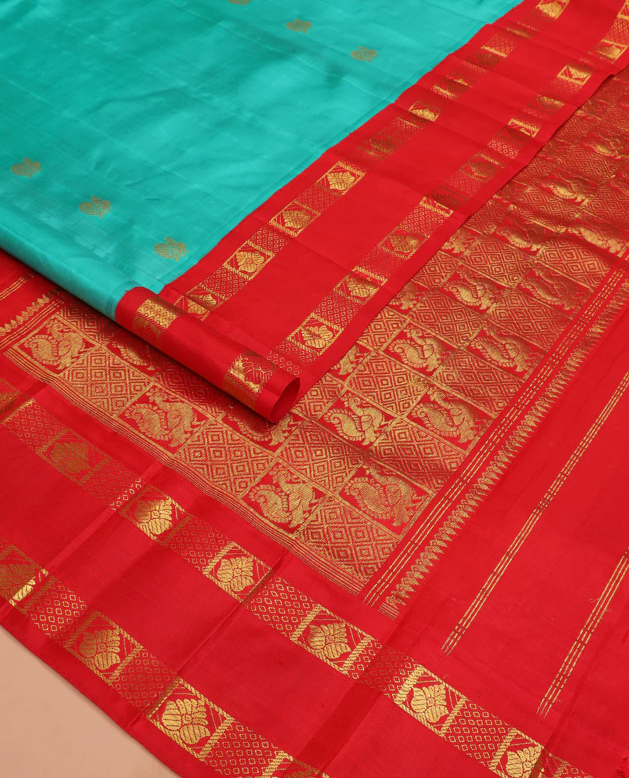 Blue mayil buttas Kanchipuram silk saree, contrast one-sided rettai pettu korvai border of zari designs, and pallu of diamond grid and mayil designs - Image 2