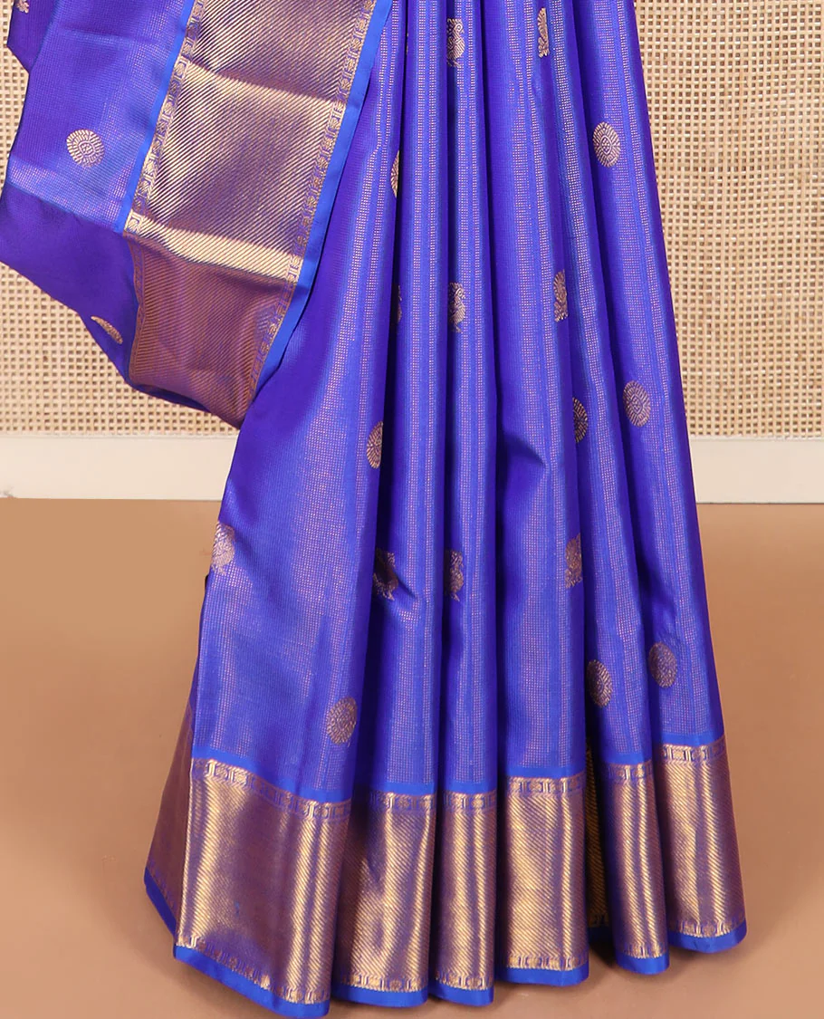 Blue mayil chakram buttas Kanchipuram silk saree, zari border of rudraksham and diamond designs, and intricate pallu - Image 4