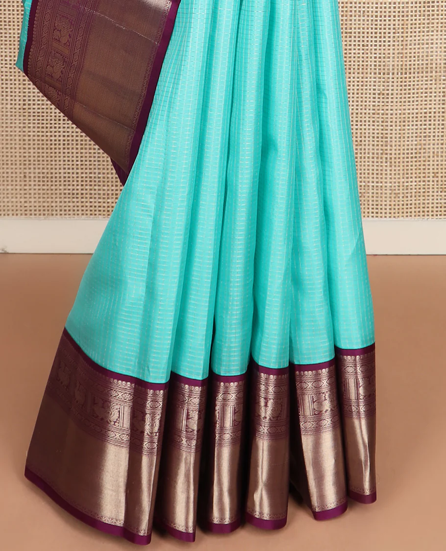 Blue micro-checked Vasundhara silk saree, contrast border of salngai, banaras, laddu kamalam, and annam motifs, and jaal design pallu - Image 5