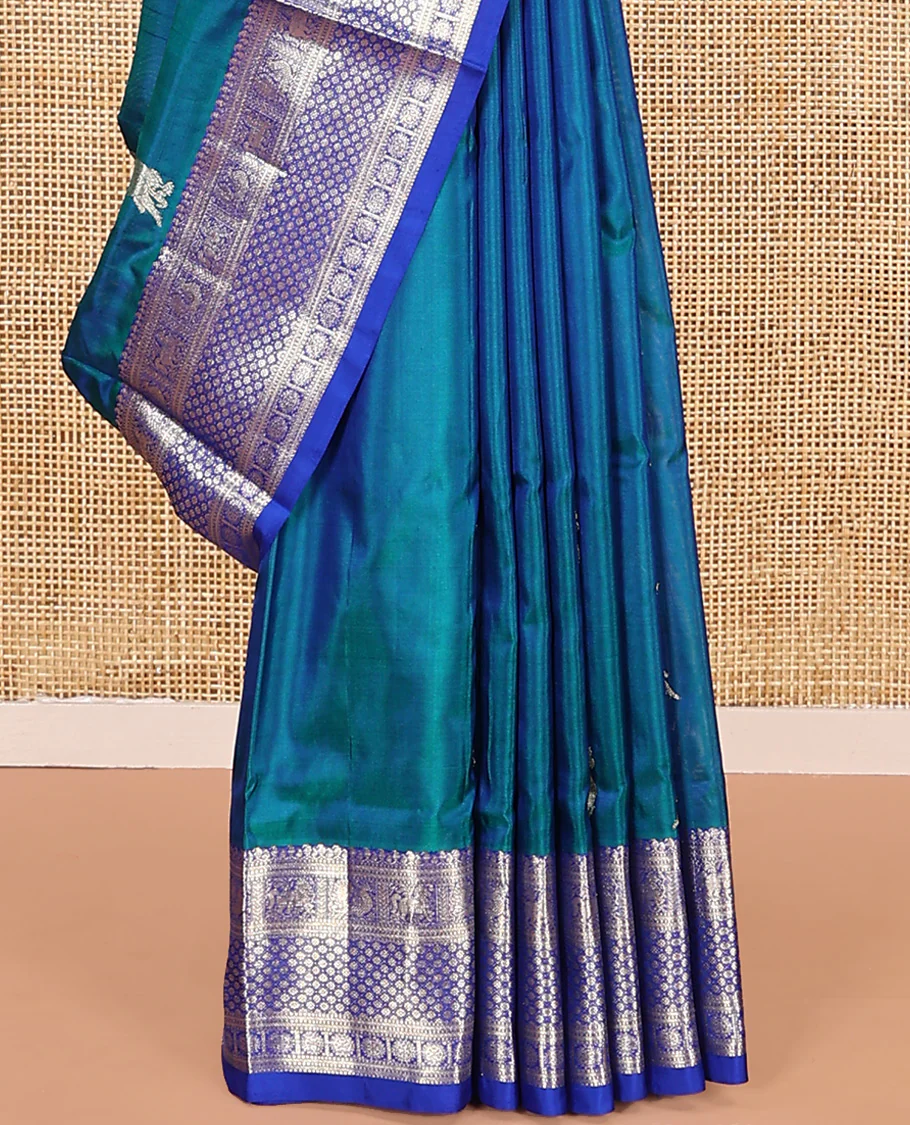 Blue peacock buttas Venkatagiri silk saree, contrast traditional zari design border, and zari-rich jaal pallu - Image 4