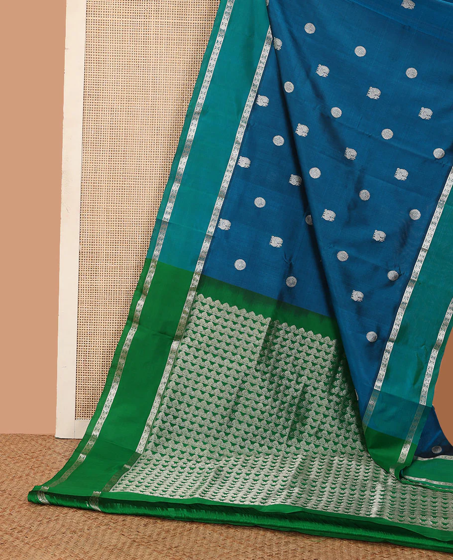 Blue peacock chakra buttas Venkatagiri silk saree, contrast rettai pettu rudraksham border, and thilakam design pallu - Image 3