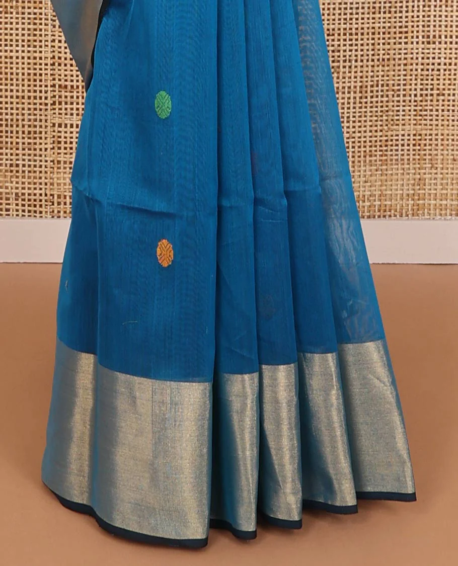 Blue round motifs maheshwari cotton saree with contrast zari border & round motifs, striped pallu - Image 4