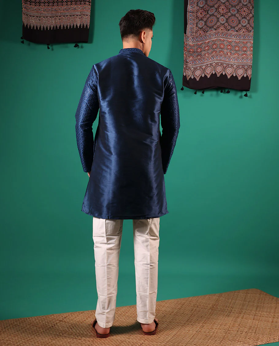 Blue sequins embroidered full-sleeved men's kurta - Image 5