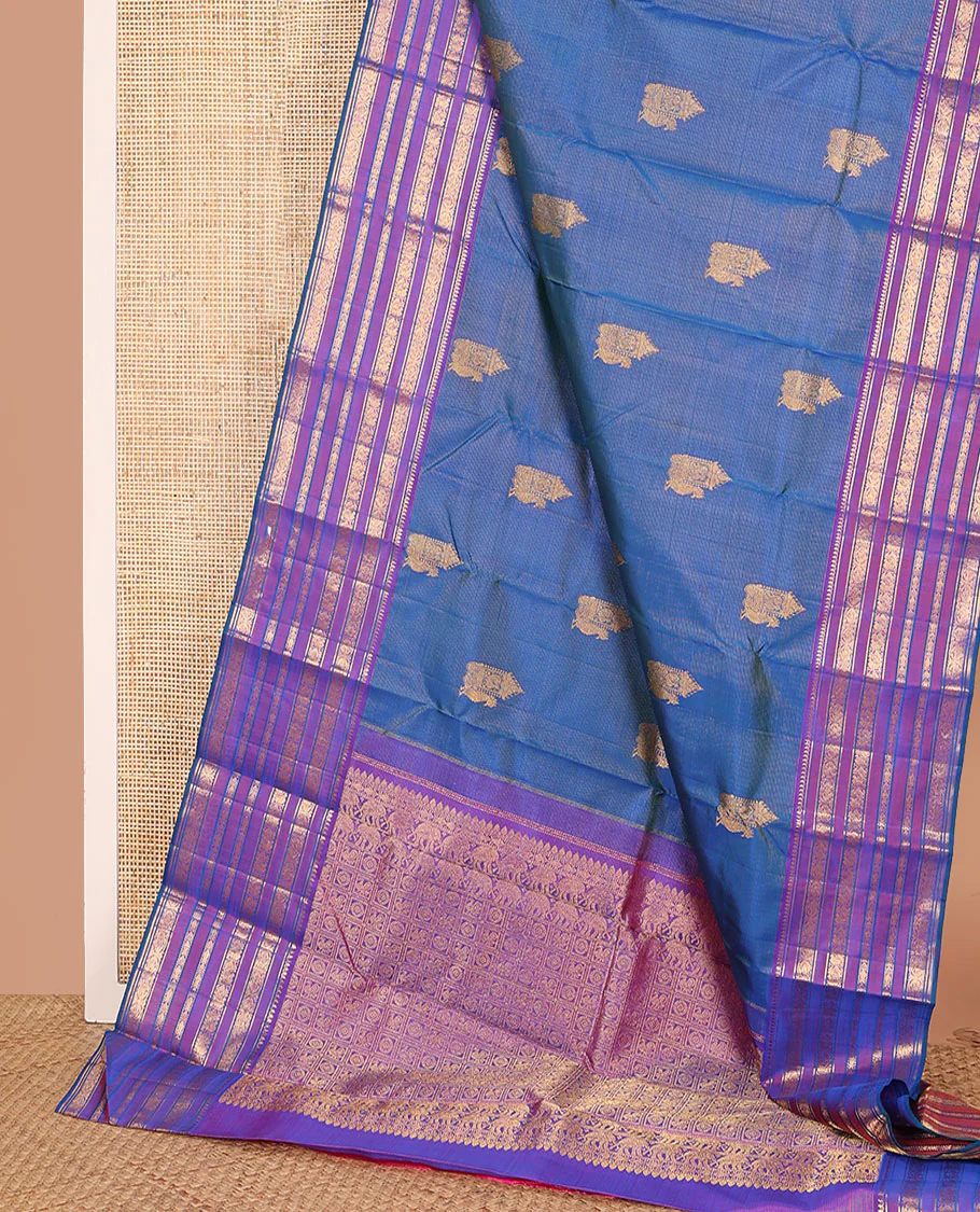 Blue striped and mayil buttas Kanchipuram silk saree, contrast border of thilakam mokku, mayil, and meen designs and annam chakram butta enclosed checked pallu - Image 3
