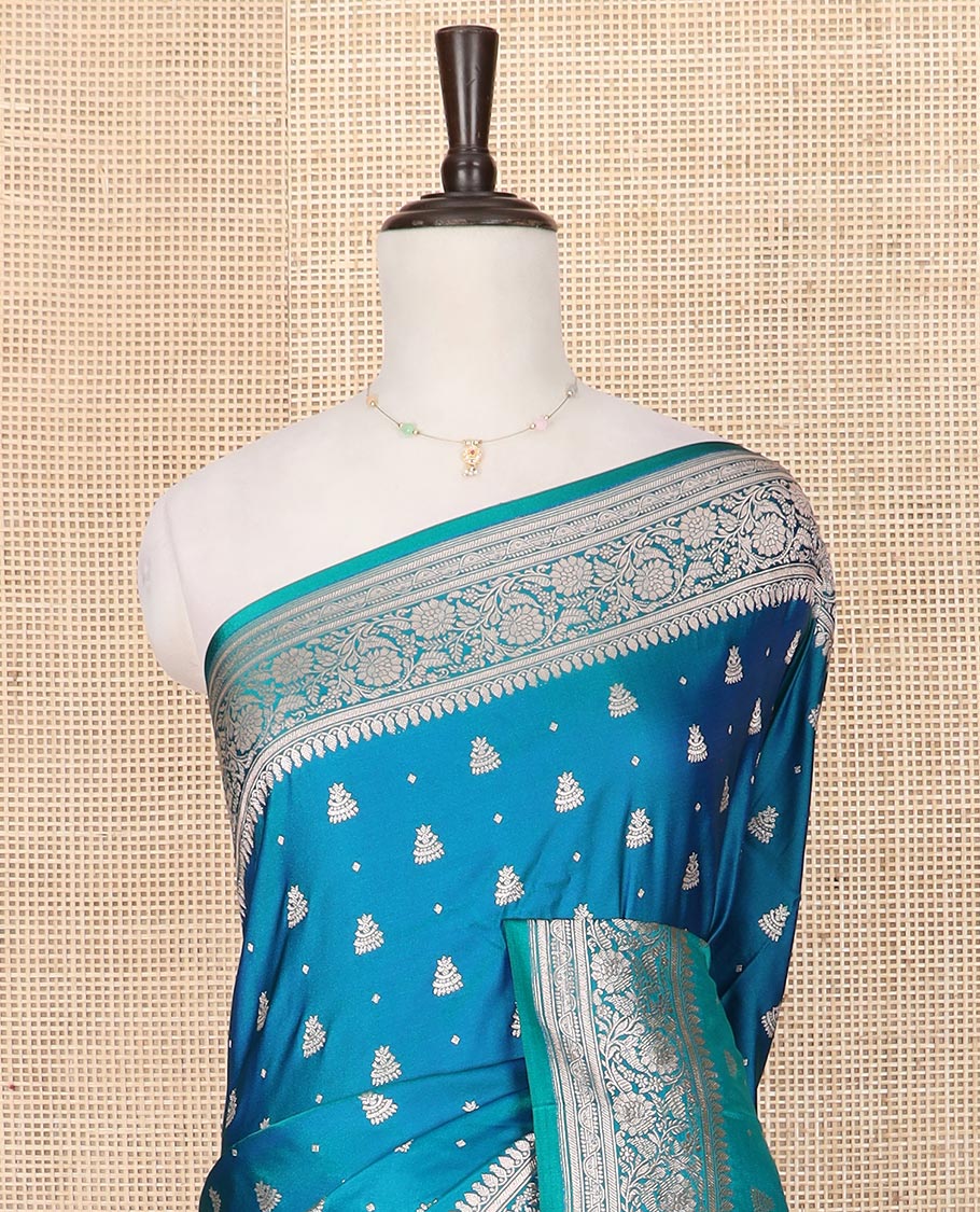 Blue zari buttas mushru silk saree, floral creeper design border, and intricately designed pallu - Image 3