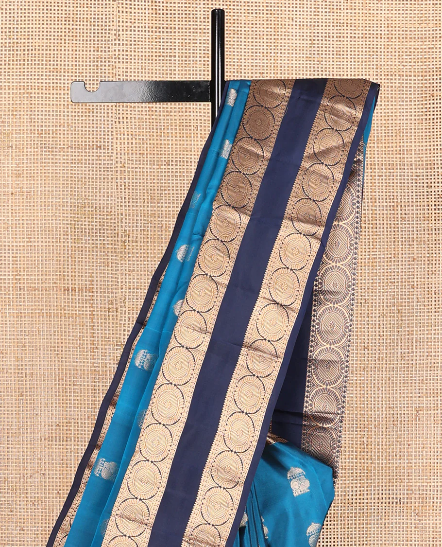 Blue zari buttas Vasundhara Lite Silk Mix Saree, contrast rettai pettu border of rekku, poun, and chakram motifs, and jaal pallu - Image 4