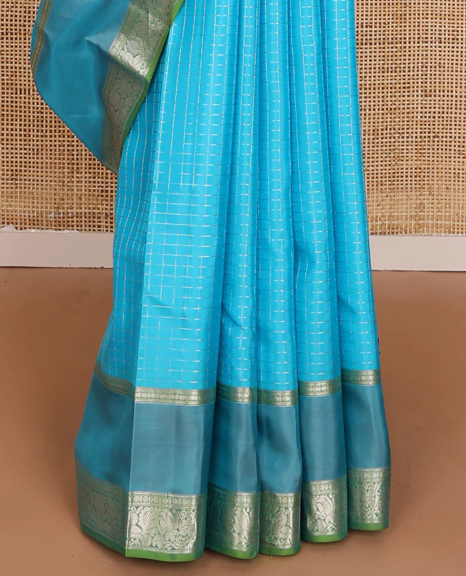 Blue zari checked Vasundhara Lite Silk Mix Saree, contrast jaal pallu & rettai pettu border of poun,muthu & mayil - Image 5
