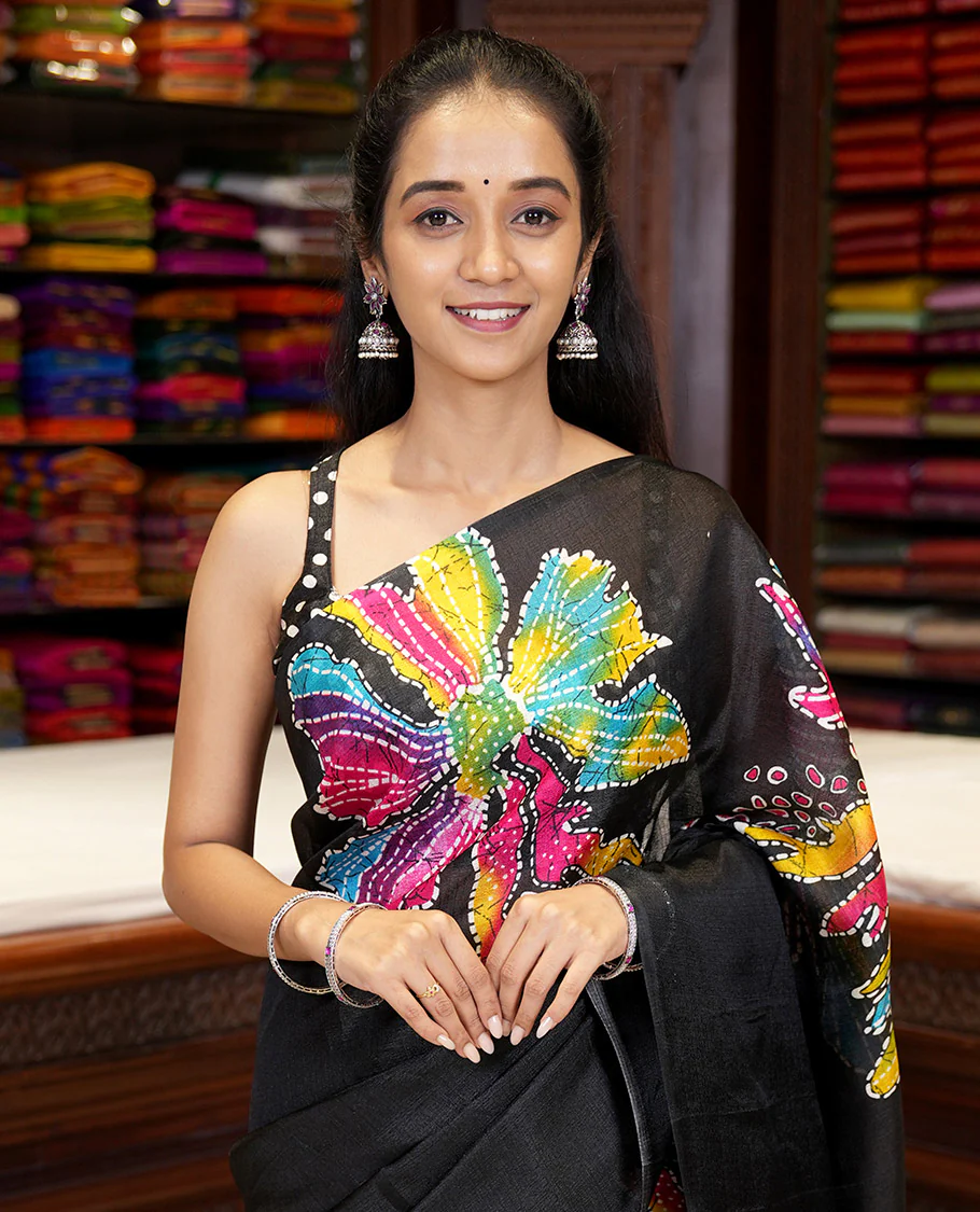 Borderless Black floral digital print semi khadhi silk saree with digital printed blouse & printed blouse - Image 4