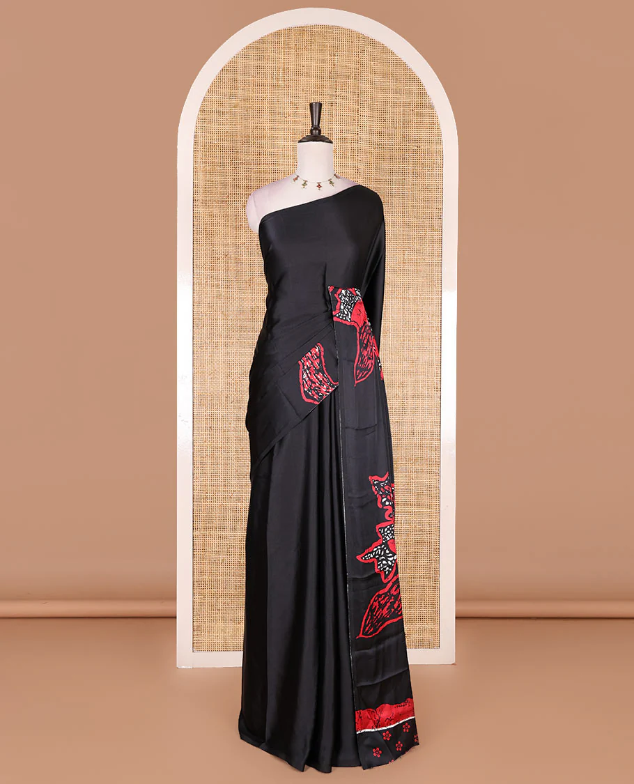 Borderless black-red batik style abstract digital printed satin crepe saree with blouse of small buttas - Image 2