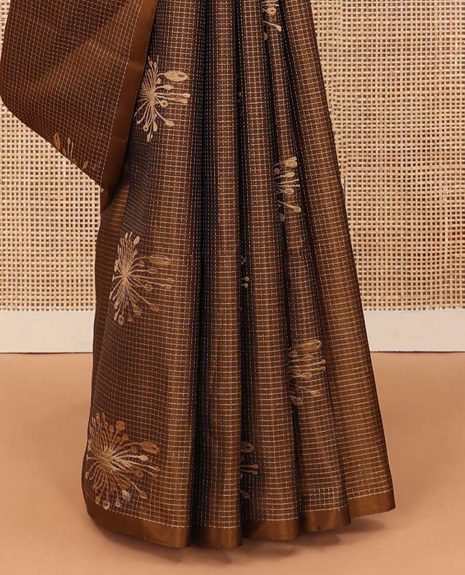 Borderless brown micro-checked and floral zari buttas Mayuri soft silk saree, contrast geometric patterned pallu - Image 5
