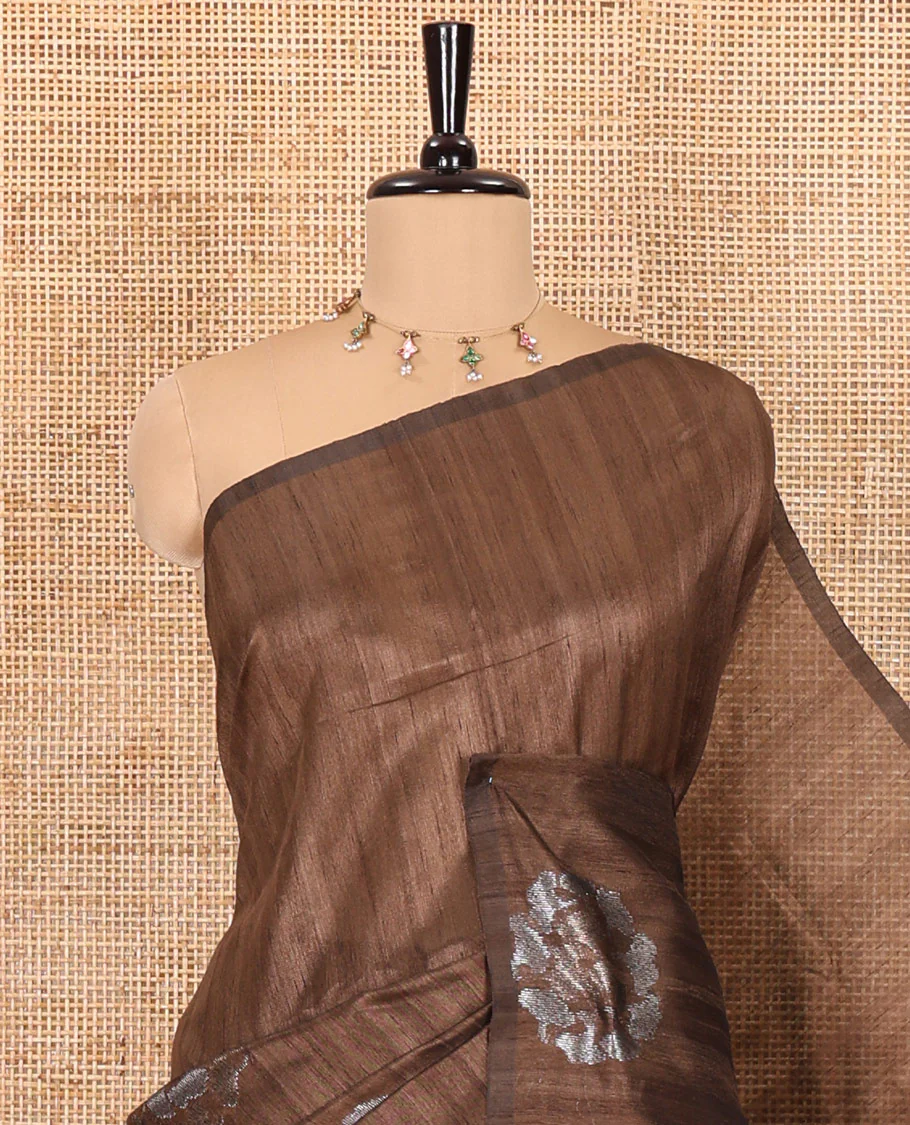 Borderless chikku floral buttas matka silk saree, contrast striped and buttas pallu, and a zari buttas woven blouse - Image 2