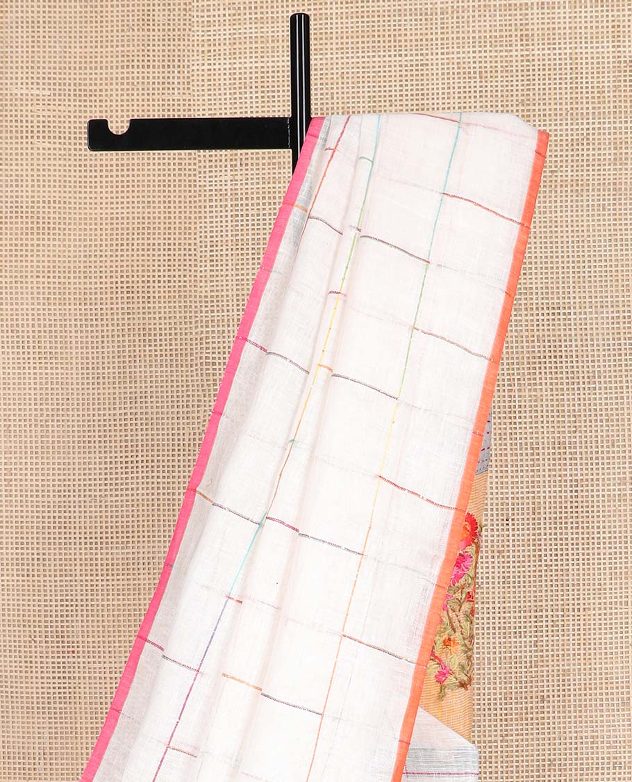 Borderless cream checked linen cotton saree, contrast pallu of colorful floral motifs - Image 3