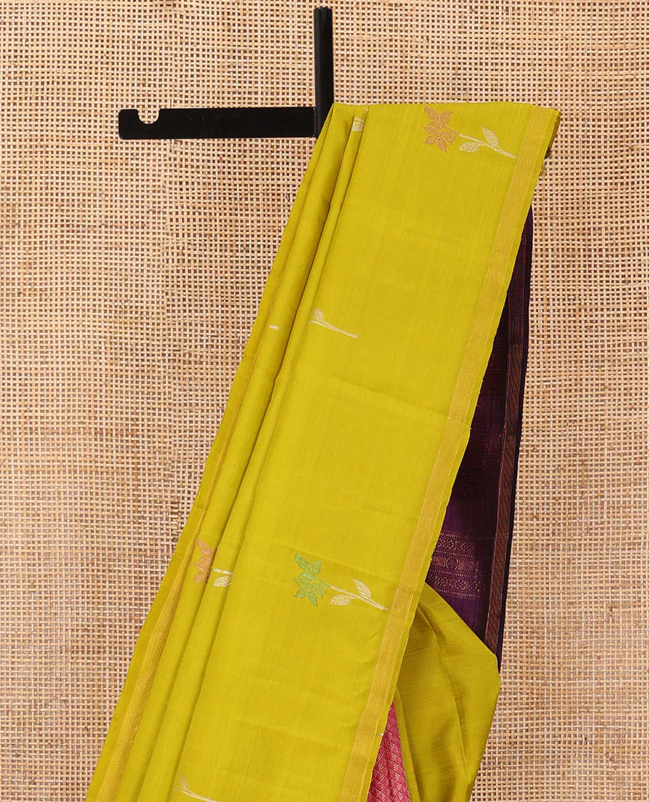 Borderless green-pink half-and-half Kanchipuram silk saree features floral meena buttas, and ara maadam design, contrast traditional motifs zari woven pallu - Image 4