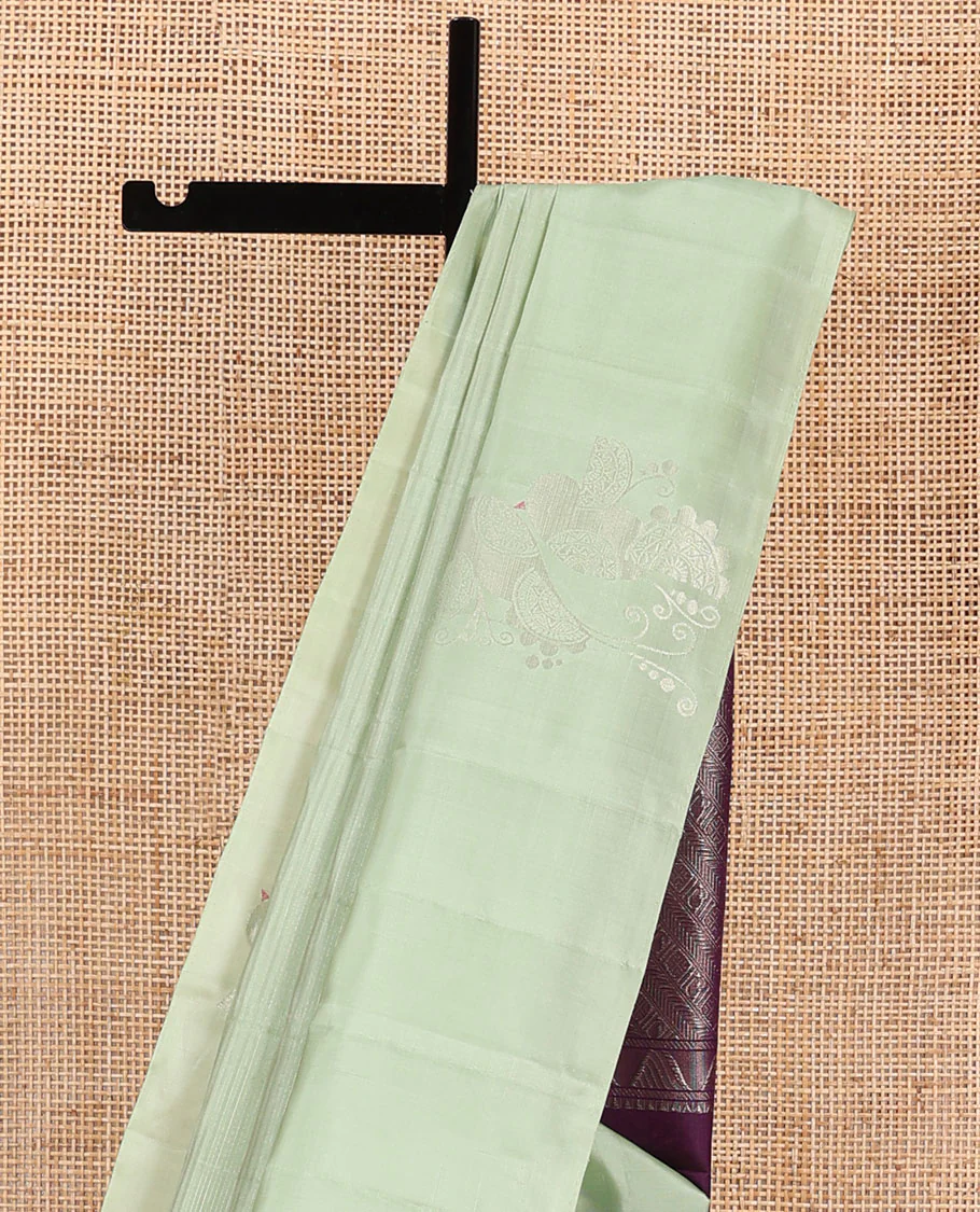 Borderless green striped Kanchipuram silk saree, contrast pallu of manga and rudraksham and kathir designs - Image 3