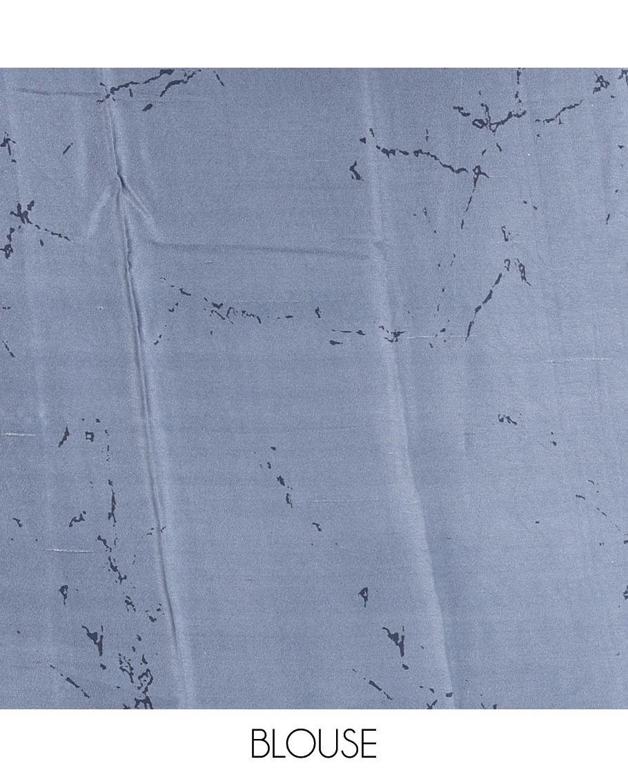 Borderless half-white-grey batik-style abstract floral printed gajji silk saree, batik abstract printed pallu, and a batik printed blouse - Image 3