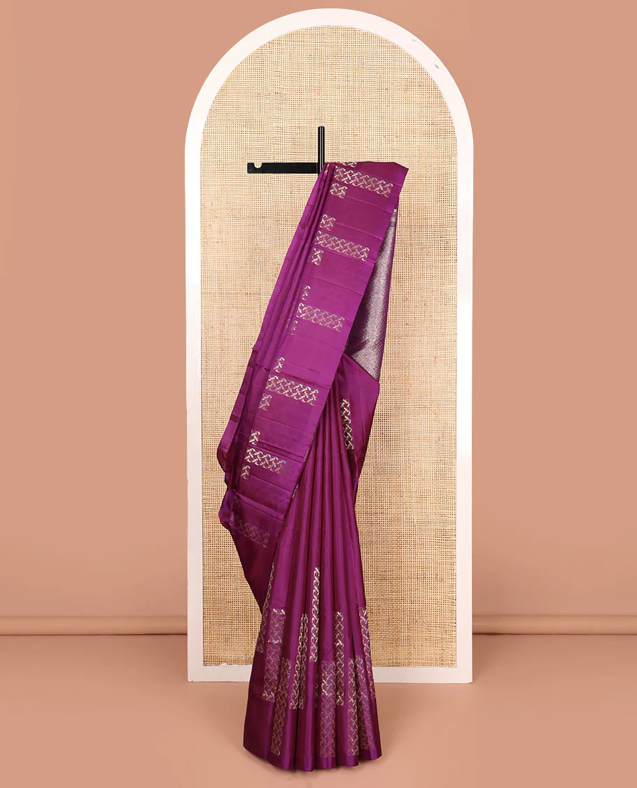 Borderless magenta manga buttas steeped Mayuri soft silk saree with zari-rich jaal patterned pallu