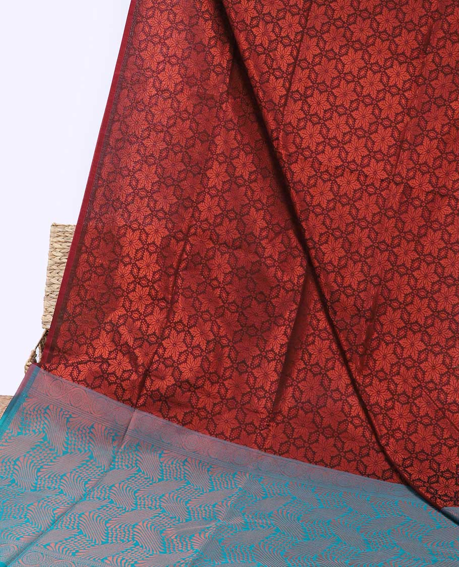 Borderless maroon floral jacquard semi-silk cotton saree, intricately designed pallu - Image 2