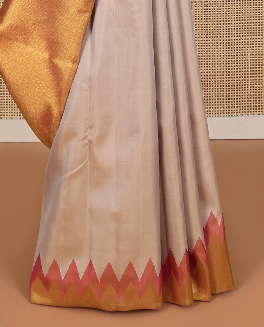 Borderless light sandal and pink half-and-half style Samudrika silk saree with thazampoo rekku design on its border part, and pallu of seppu rekku designs - Image 5