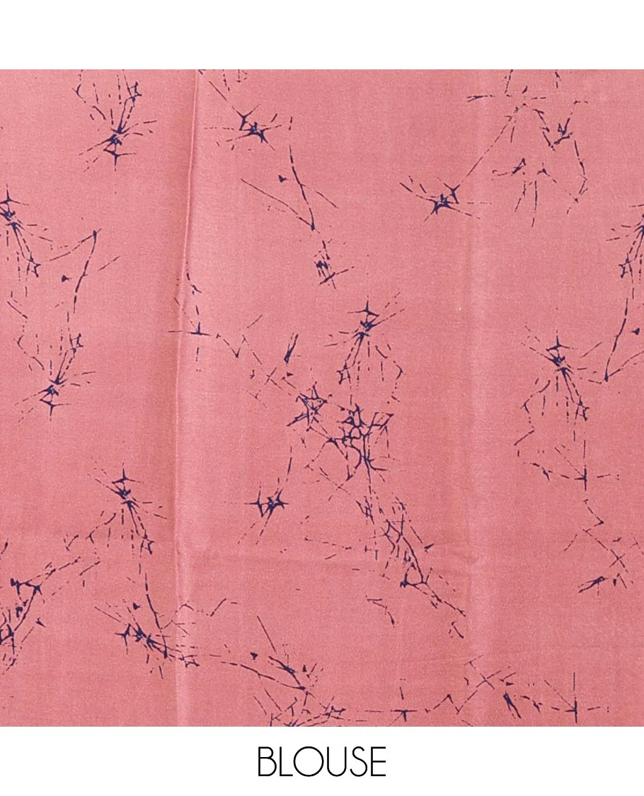 Borderless onion pink batik-style spiral printed satin crepe saree, printed pallu & matching printed blouse - Image 4